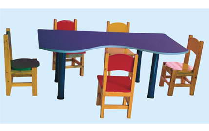 幼儿园桌椅010