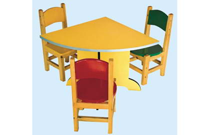 幼儿园桌椅011