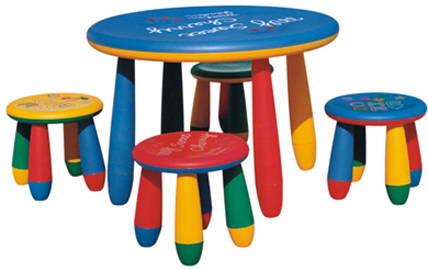 幼儿园桌椅012